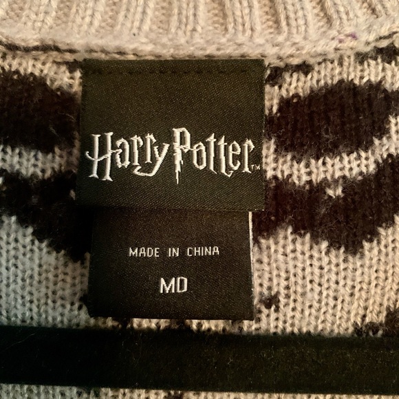 Hot Topic Harry Potter Fair Isle Gray Black Open Cardigan Medium - Picture 8 of 8